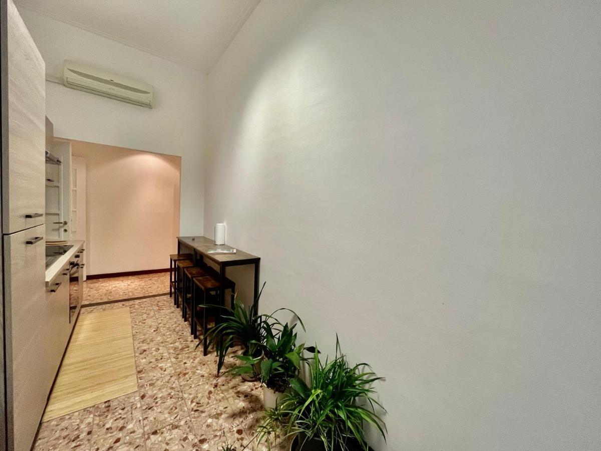 Central Apartment Mediolan Zewnętrze zdjęcie
